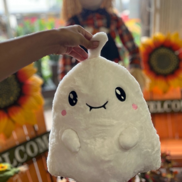 Fluffy ghost brand new and ready for a home! - Picture 2 of 2